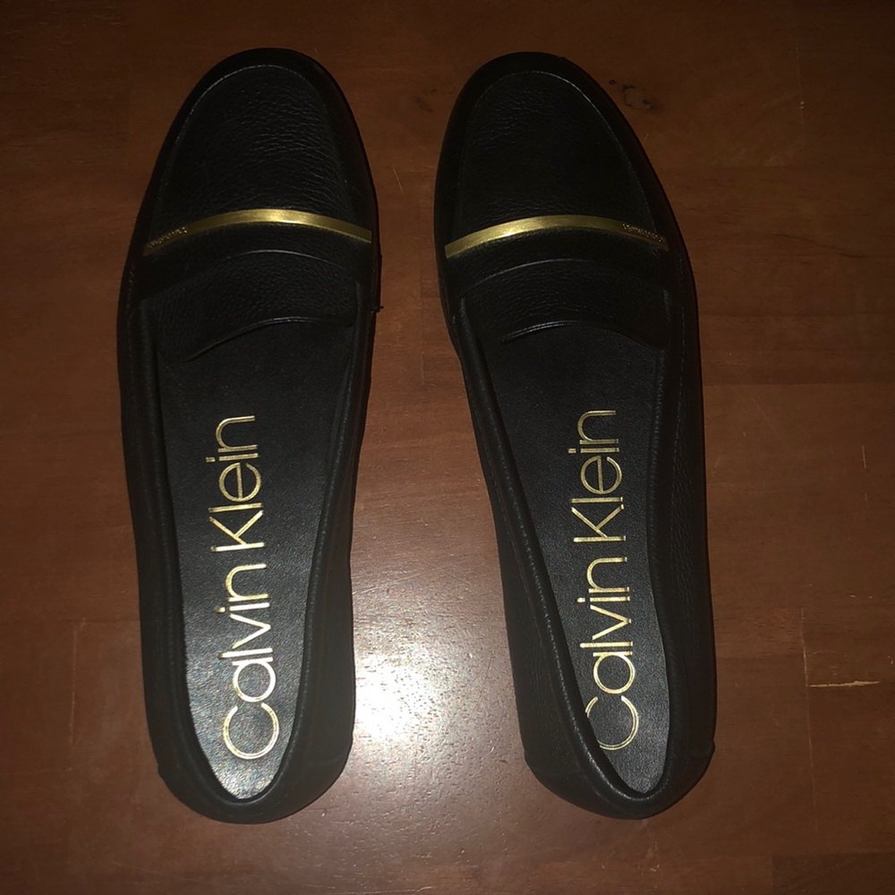 Never worn great flats for work